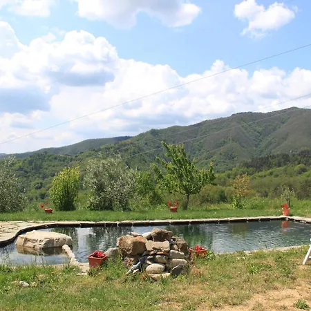 In Canossa With Swimming Pool Garden Barbecue Holiday home Mulazzo