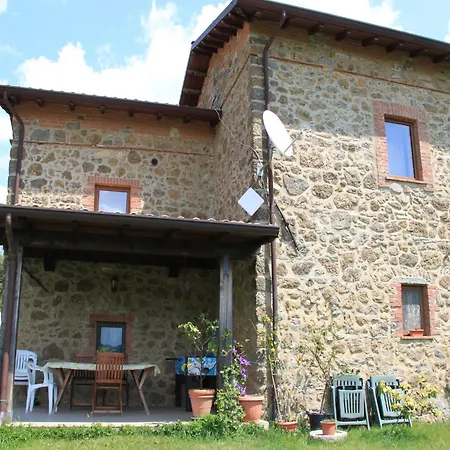 In Canossa With Swimming Pool Garden Barbecue